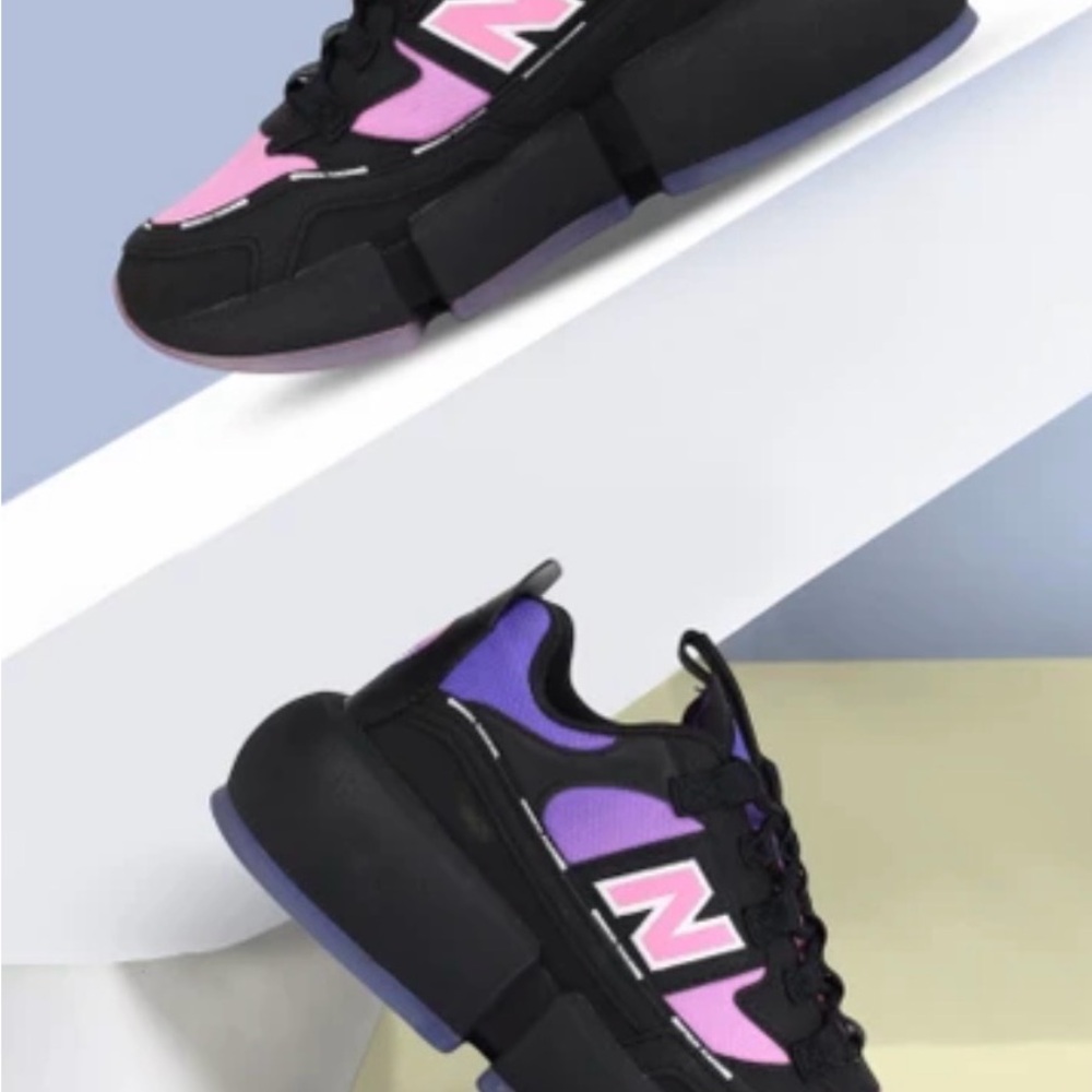 New Balance Women’s vision racer Black and Purple & pink Sneakers